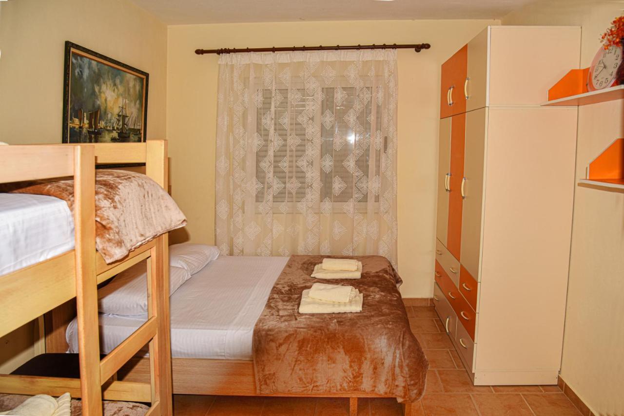 White Sea View Apartment Velipojë Dış mekan fotoğraf